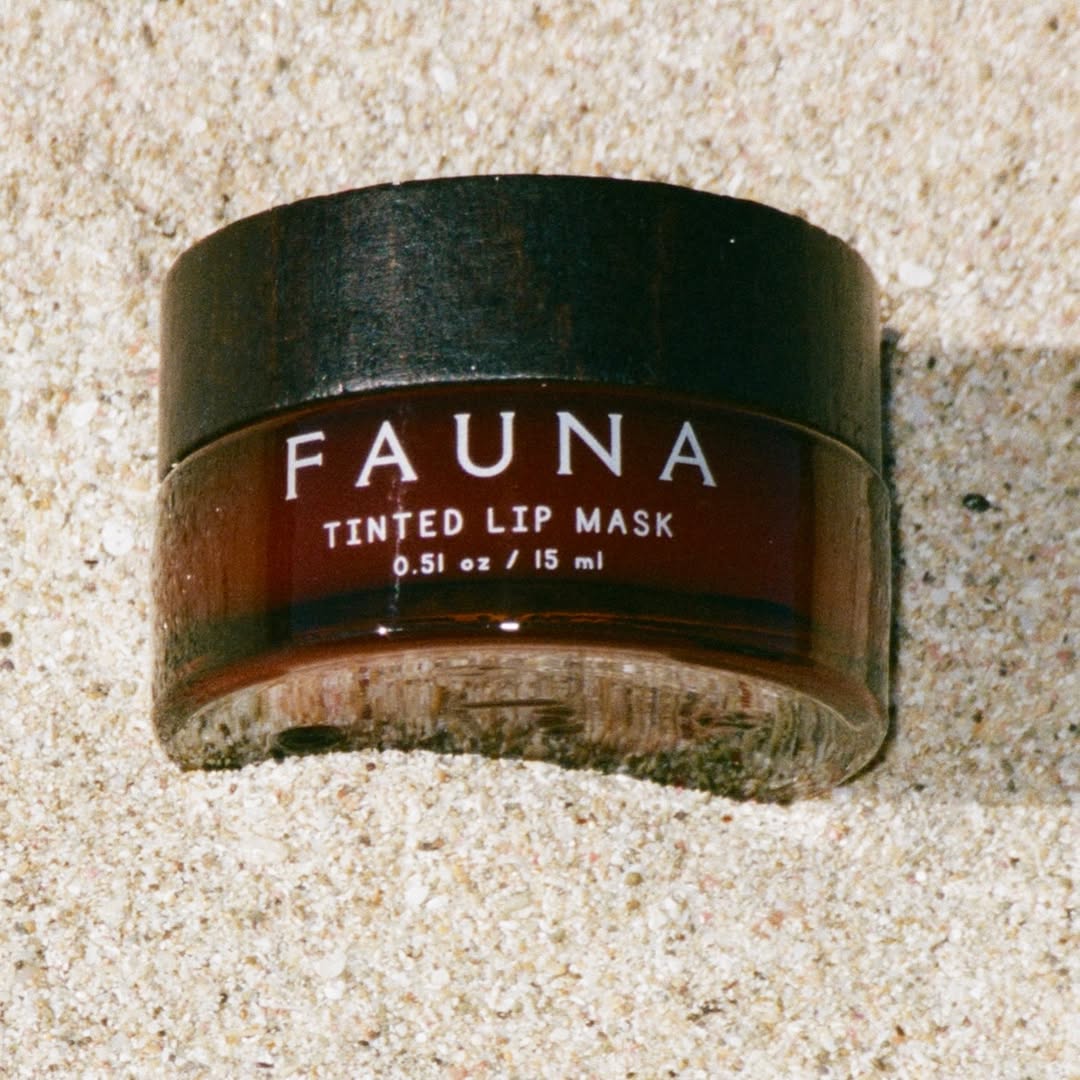 TINTED LIP MASK